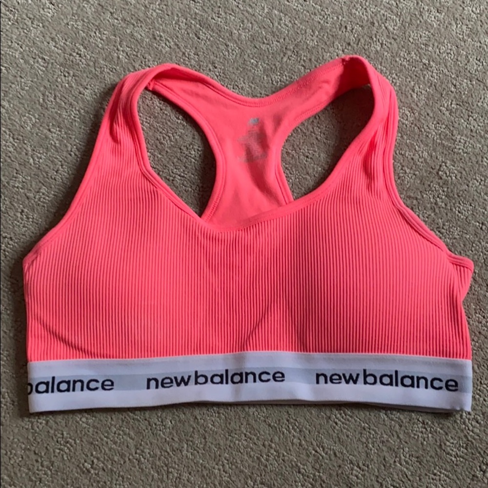 NEW BALANCE sports bra